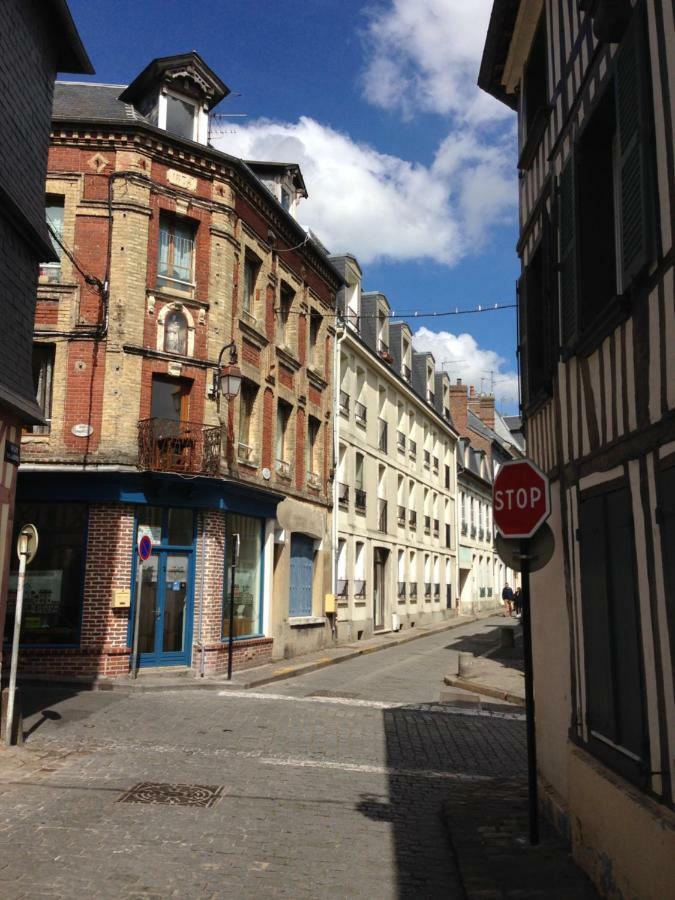 Un Petit Nid A Honfleur Διαμέρισμα Εξωτερικό φωτογραφία